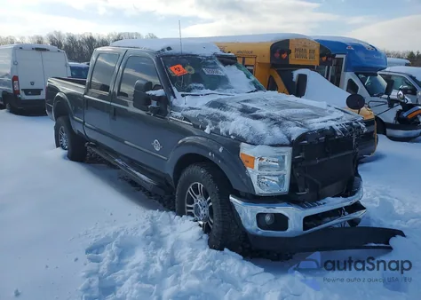 2015 Ford F350 Super Duty z USA, uszkodzony, nr VIN 1FT7W3BT2FEA31946